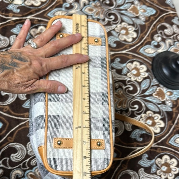 Dooney & Bourke Gray and White Tote Bag with Leather Handles - Picture 8 of 16